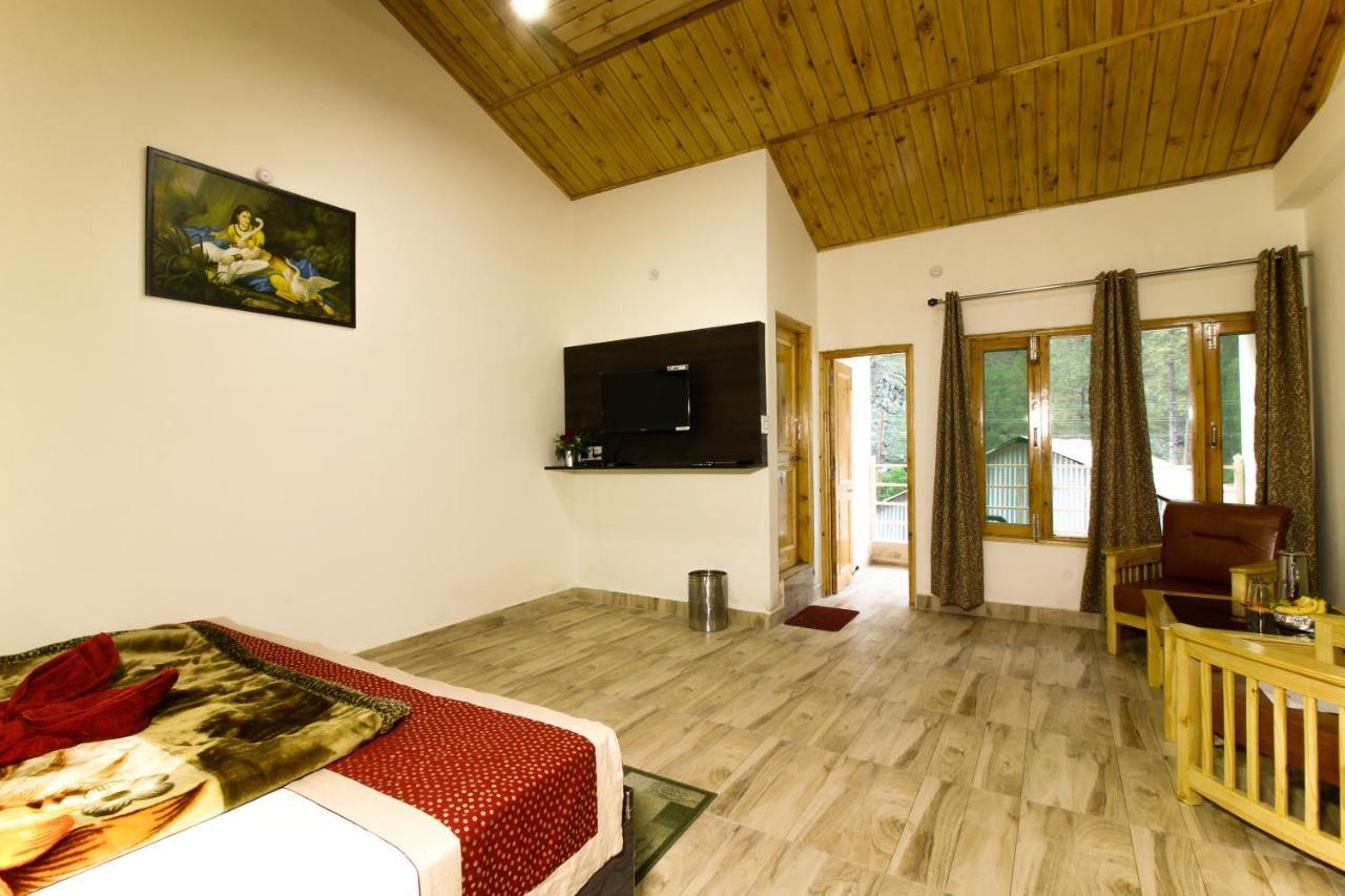 Chaman Vatika Hotel Kulu Buitenkant foto